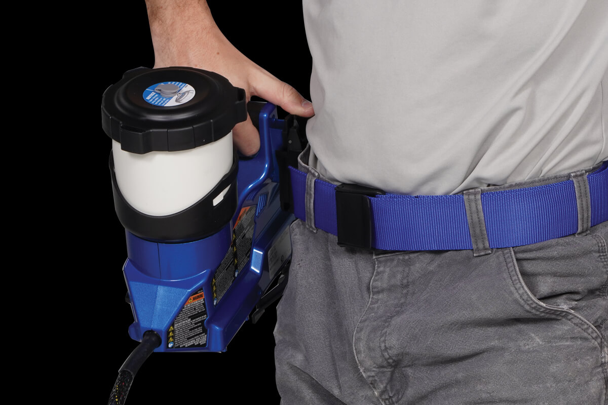 Hands-free belt attachment